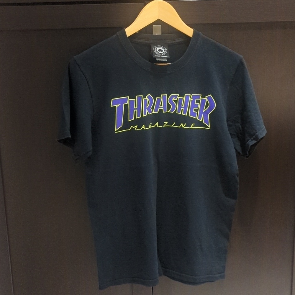 Unisex Thrasher Skateboard T shirt - Size Small Great Condition